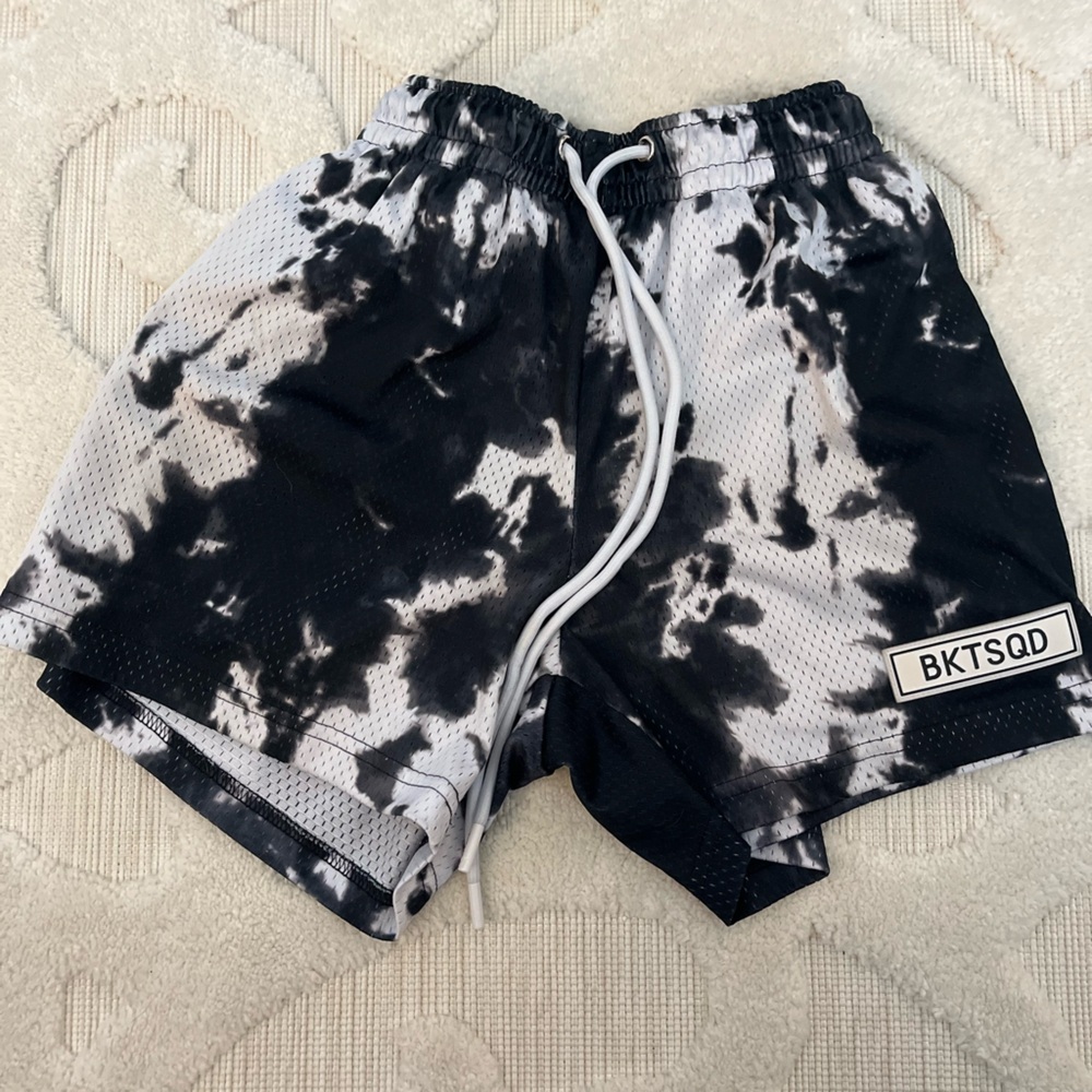 Gently Used BKTSQD Adult XS Shorts Black Smoke